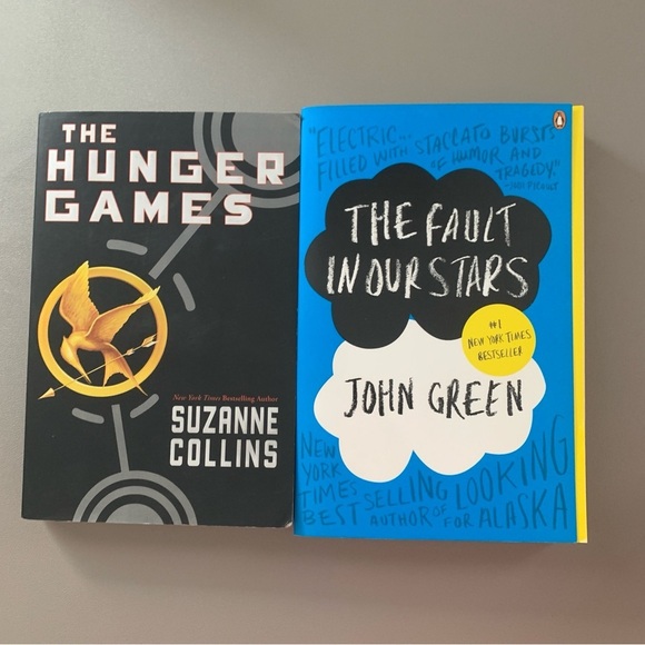 Bundle of NYT Best-Seller Books - Picture 2 of 6